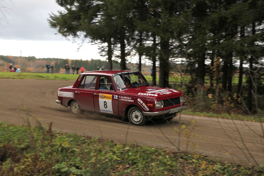 TeijoTalot-rallissa kilpaillaan muun muassa historic-luokitelluilla autoilla. Kuva: Pekka Virtanen