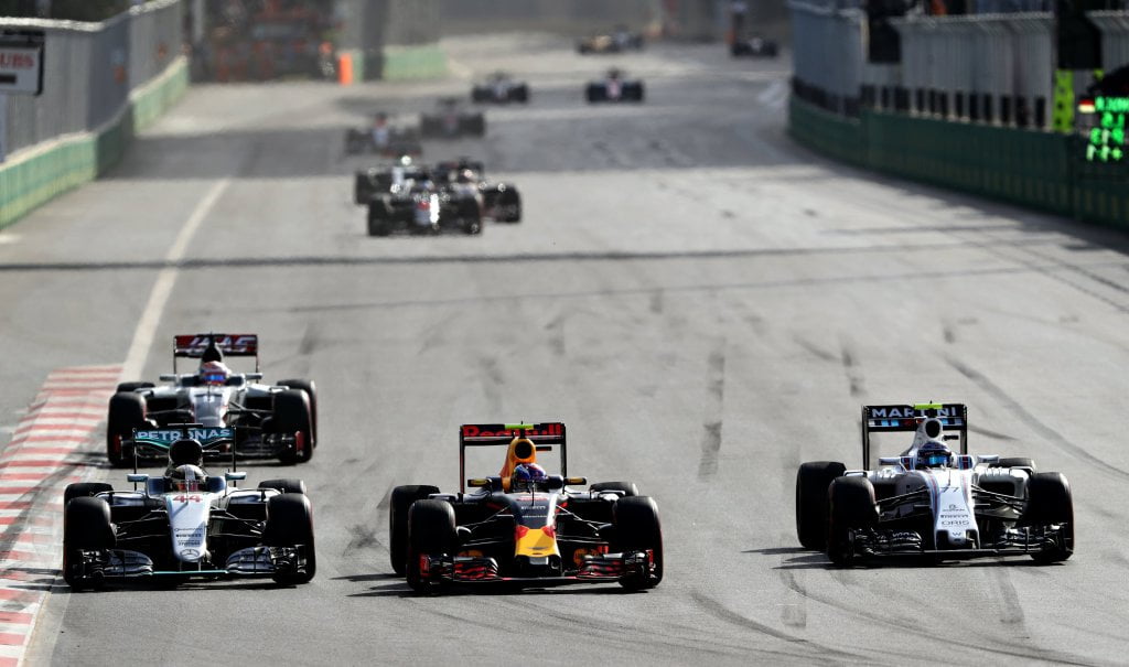 Formula ykkösten MM-pisteistä taistellaan tulevana viikonloppuna Japanin Suzukan radalla. Kuva: Red Bull Content Pool